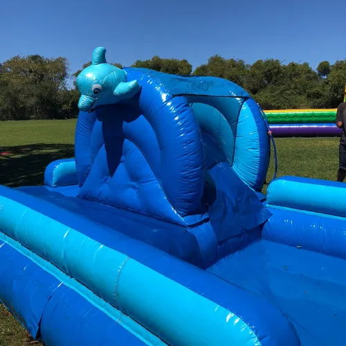 Dual Splash Mundo Azul para alugar em Niterói