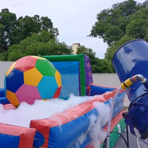 Futebol de Sabão com Canhão de Espuma para alugar em Niterói